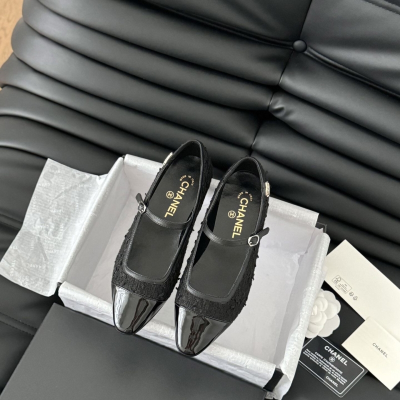 Ch*el flat shoes